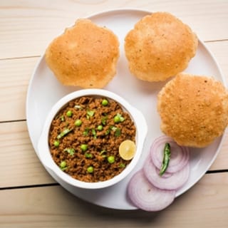 Poori & Goat Kheema Curry